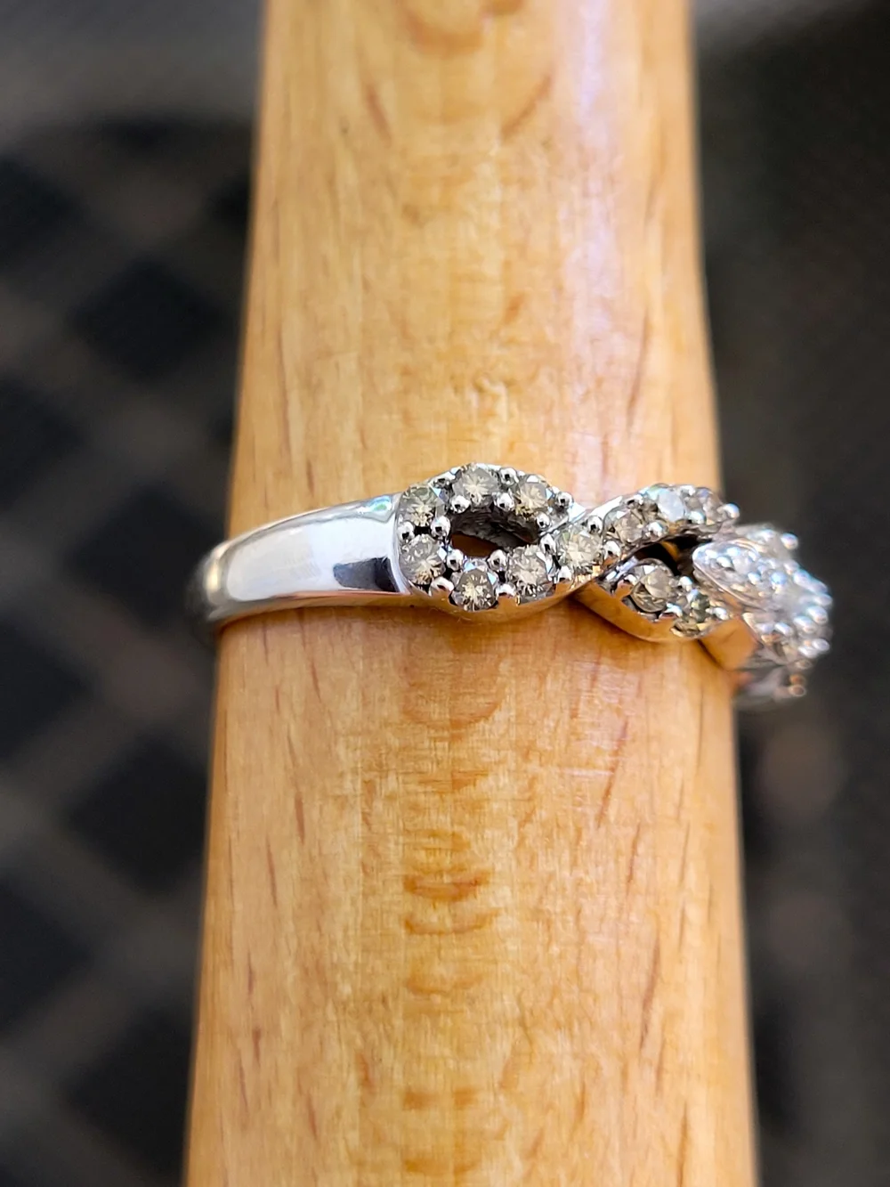 LeVian 14K White Gold Chocolate & Vanilla Diamond Infinity Ring Size 6.5